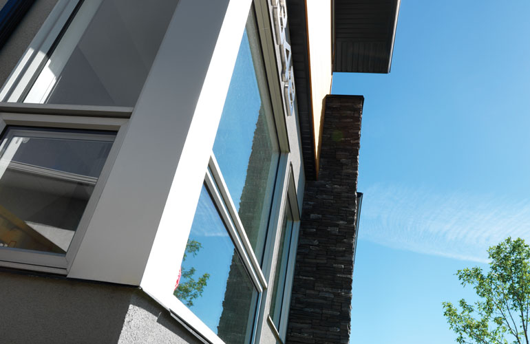 windows,exteriors,aluminum-clad-windows,lynx-hybrid-windows